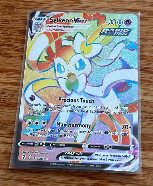 Sylveon VMAX - 211/203 - Rainbow Secret Rare - NM/M - Pokemon TCG - English
